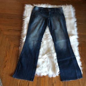 DKNY Jeans